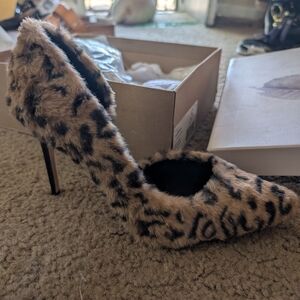 New Jessica Simpson Leopard Faux Fur Women's Stiletto Heel